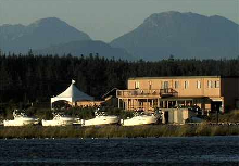 Main lodge and fishing boats at Silver King Lodge