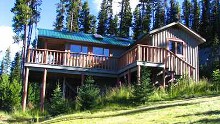 Guest cabin at Skitchine Lodge