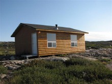 Aylmer Lake Lodge hoesekeeping cabin