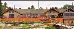 Centre Island South Main Lodge