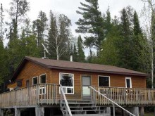Outpost cabin at Kashabowie Outposts