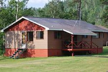 Large guest cottage at McCollum's Reflection Lake Resort