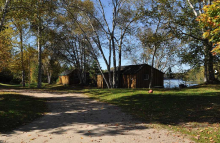 Guest cottages at Inukshuk Outfitter