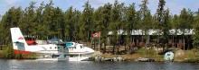 Floatplane arriving at Pipestone Lake Lodge